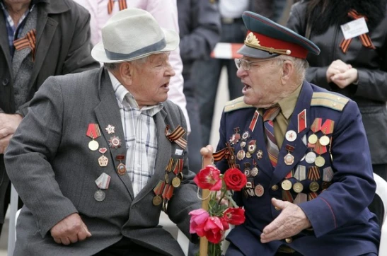 Meet WWII veterans